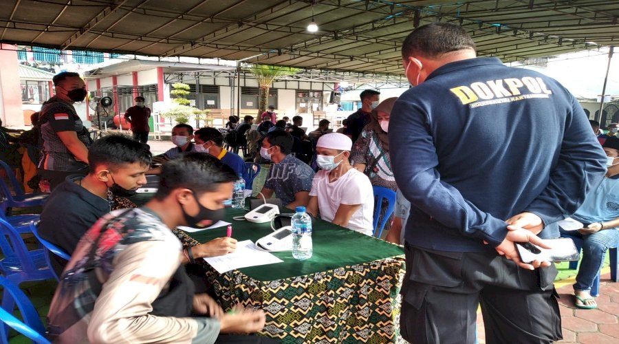 72 WBP Lapas Tenggarong Divaksin COVID-19 Dosis I