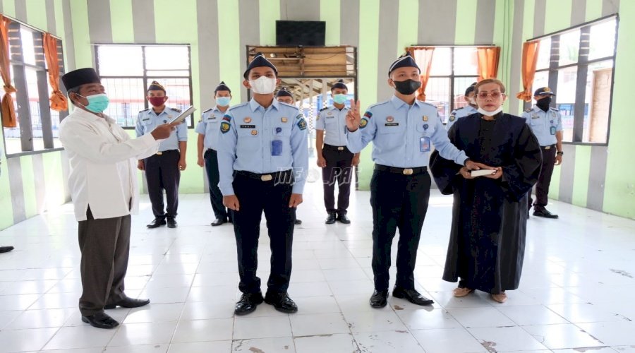 Pimpin Pelantikan 2 PNS, Ini Harapan Kalapas Labuhan Bilik