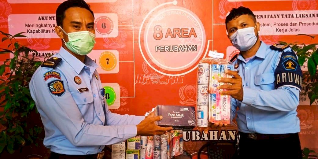 Antisipasi Omicron, Petugas LPKA Ambon Dibagikan Penambah Daya Tahan Tubuh