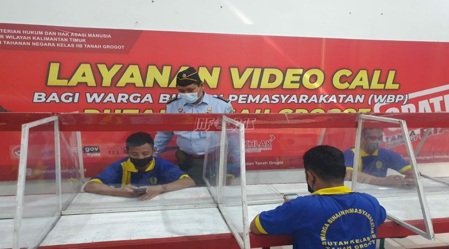 Lepas Rindu dengan Keluarga, WBP Rutan Tanah Grogot Manfaatkan Layanan Video Call Gratis