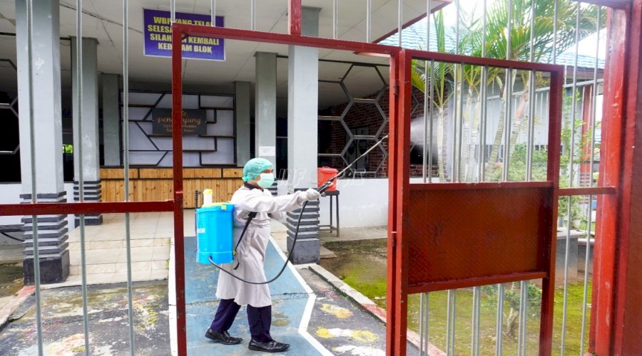 Cegah COVID-19, LPN Karang Intan Disinfeksi Seluruh Lingkungan Lapas