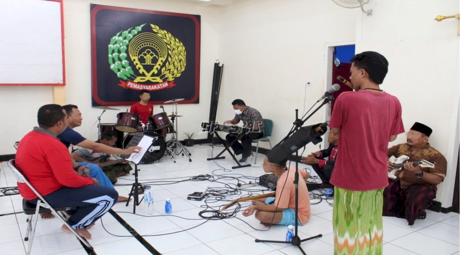 WBP Lapas Jember Tunjukkan Bakat Bermusik