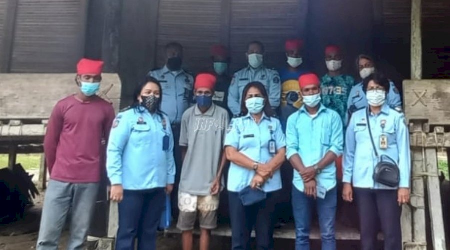 PK Bapas Ambon Sambangi Klien di Pedalaman Pulau Seram