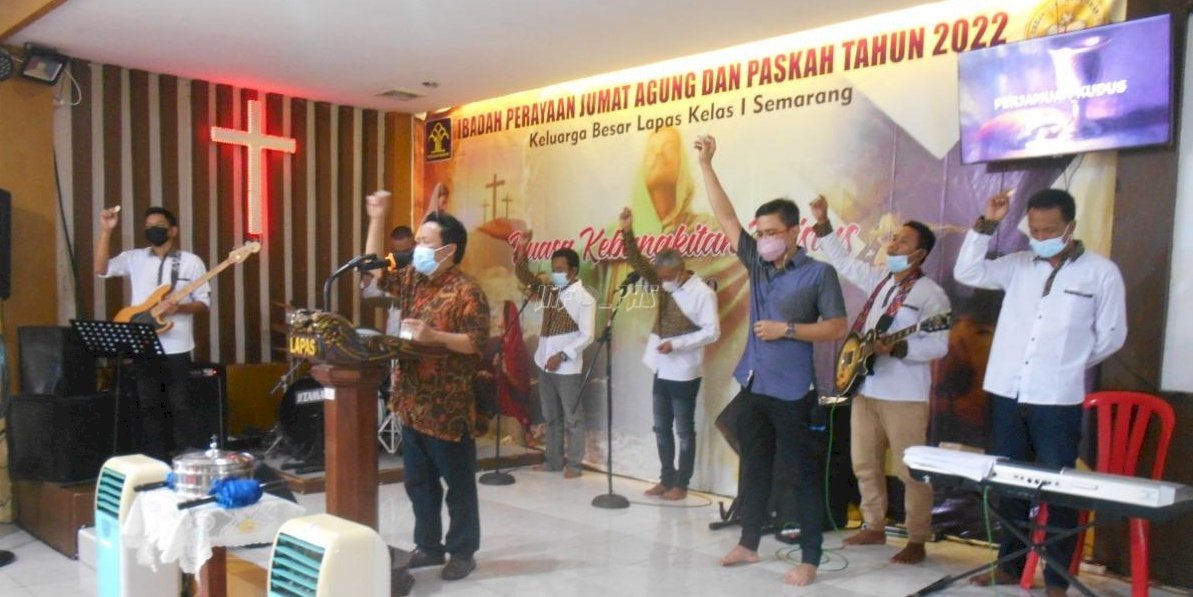 Lapas Semarang Gelar Ibadah Paskah untuk Narapidana