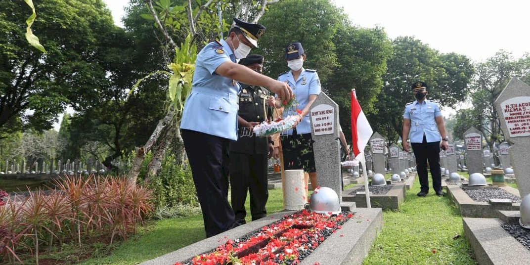 Tabur Bunga di TMP Kalibata Jadi Momentum Penghormatan dan Refleksi Pemasyarakatan