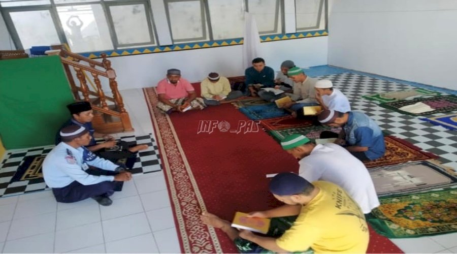 WBP Lapas Bandanaira Diajari Membaca & Memahami Al-Qur’an