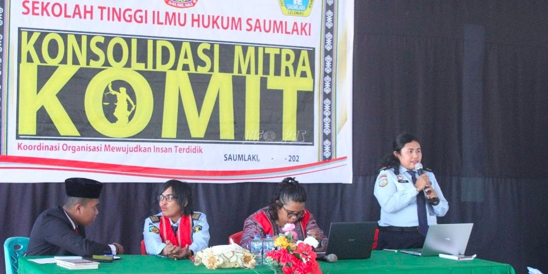 Jadi Narasumber, Plt. Kabapas Saumlaki Perkenalkan Bapas ke Akademisi