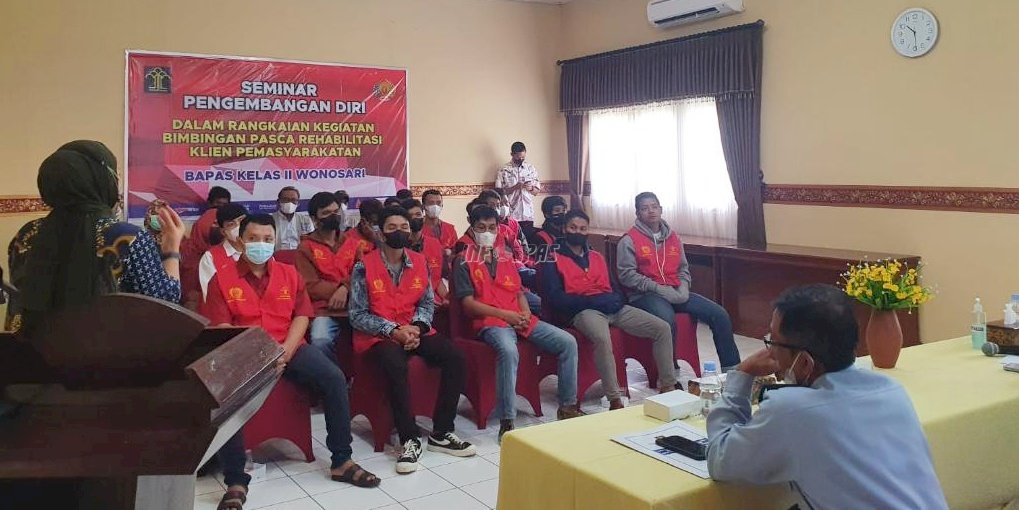 Bapas Wonosari-BNNP Yogya Ajak Klien Pemasyarakatan Sadari Bahaya Narkoba