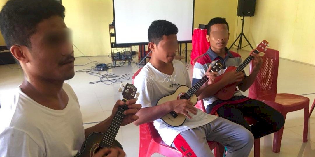 Pelatihan Ukulele Tingkatkan Bakat Minat Bermusik Anak LPKA Ambon