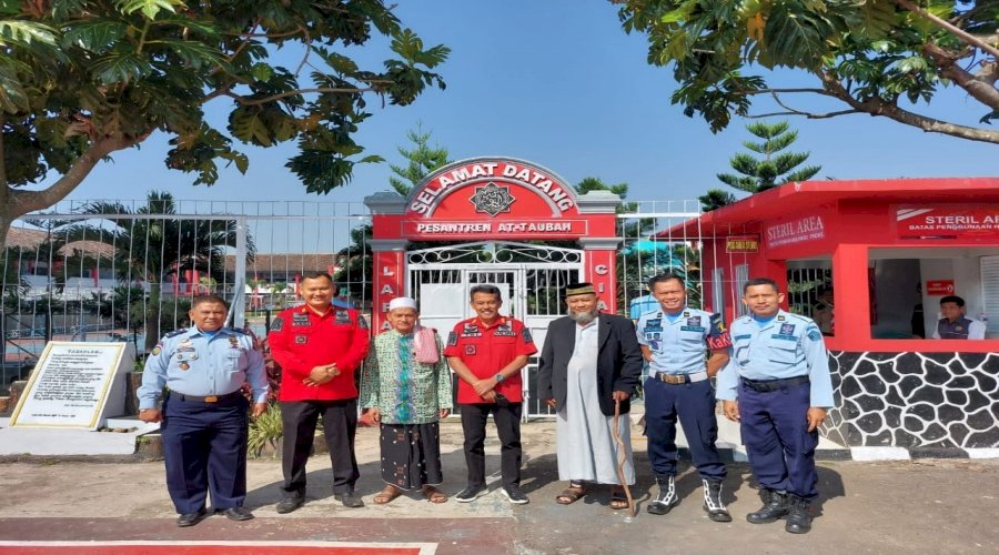 Ingin Wujudkan Pondok Pesantren, Lapas Semarang Studi Tiru ke Lapas Cianjur