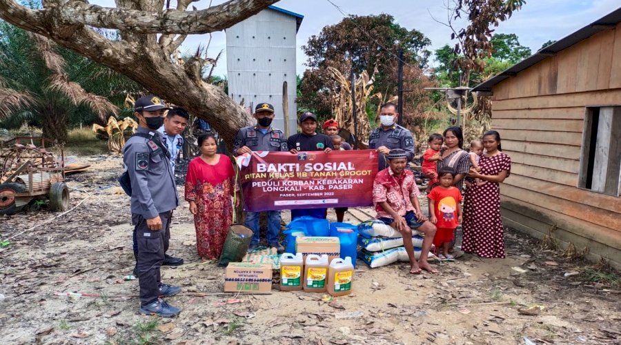  Rutan Tanah Grogot Salurkan Bantuan bagi Warga Korban Kebakaran 