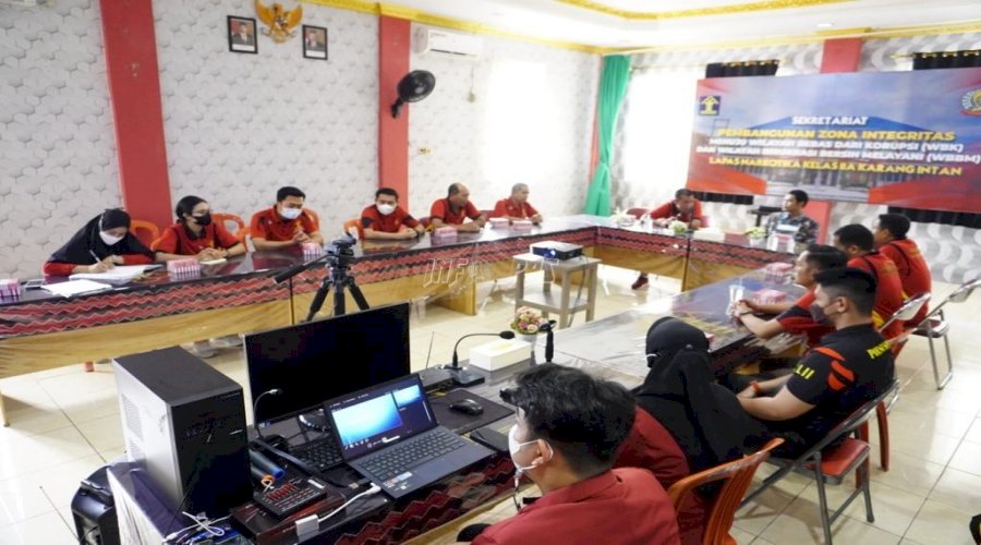 Gandeng Univ. Muhammadiyah Banjarmasin, Lapas Narkotika Karang Intan Berikan Psikoedukasi bagi Petugas