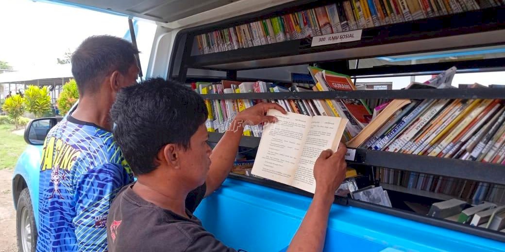 Tingkatkan Minat Baca WBP, Lapas  Bulukumba Datangkan Mobil Perpustakaan Keliling