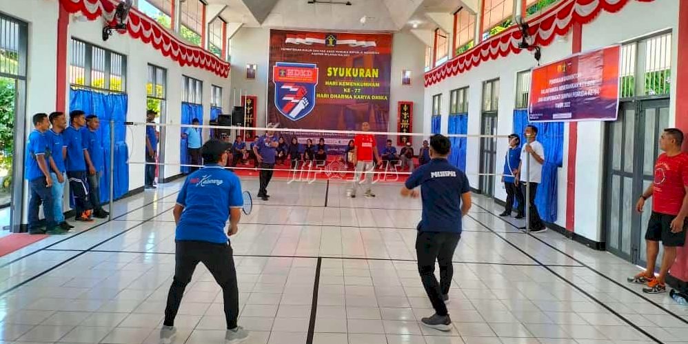 Lapas Ambon Gelar Pertandingan Badminton Antarpetugas dan WBP