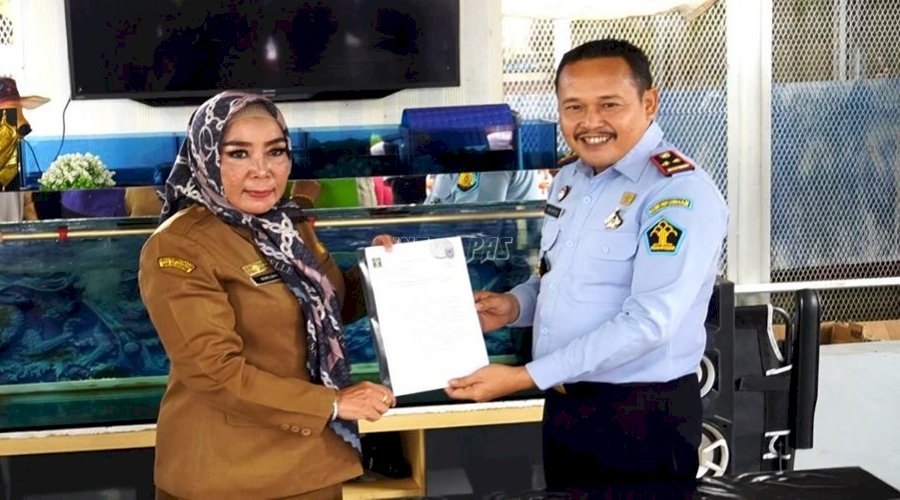 Lengkapi Bahan Bacaan Warga Binaan, Lapas Narkotika Karang Intan-Dispersip Prov. Kalsel Teken PKS