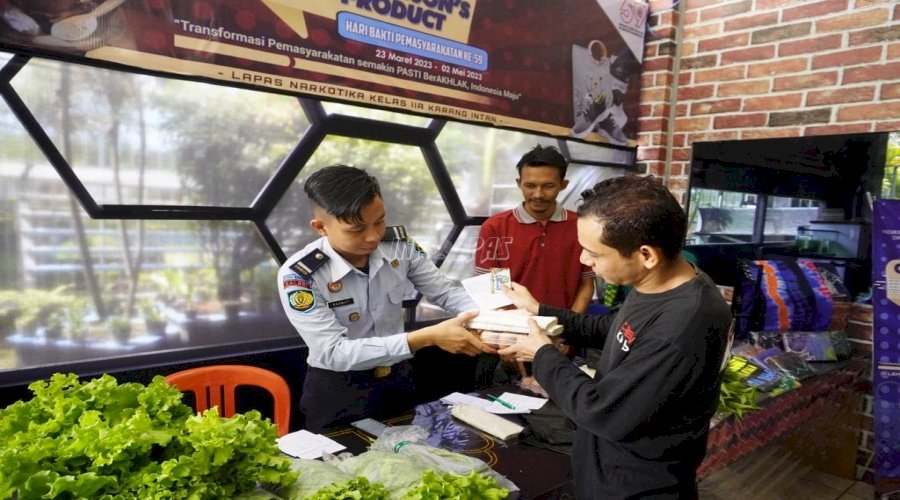 Lapas Narkotika Karang Intan Pasarkan Produk Narapidana Lewat “One Day, One Prison’s Product”