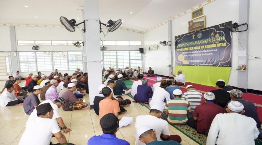 Warga Binaan Lapas Narkotika Karang Intan Antusias Ikuti Pesantren Ramadan 1444 Hijriah