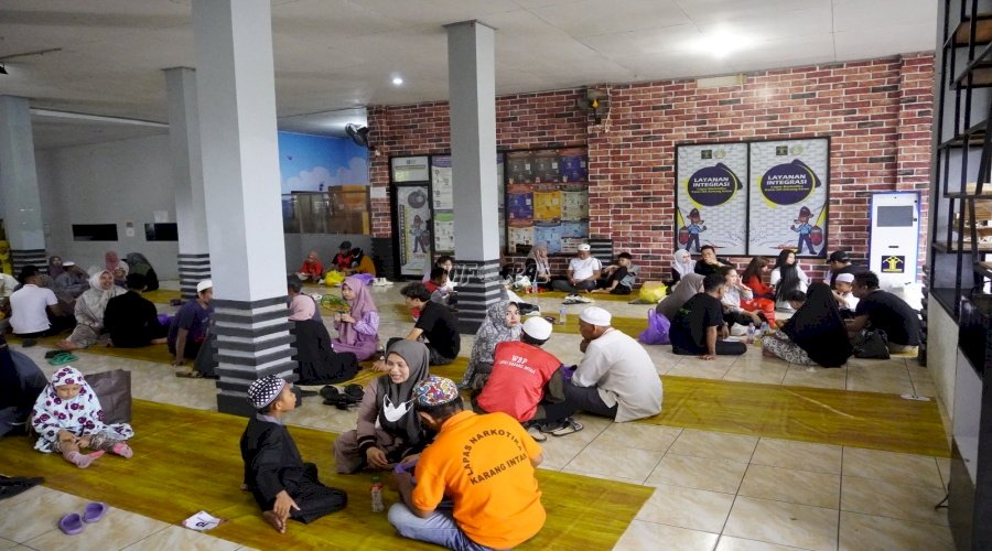 1.270 Pengunjung Manfaatkan Kunjungan Lebaran di Lapas Narkotika Karang Intan