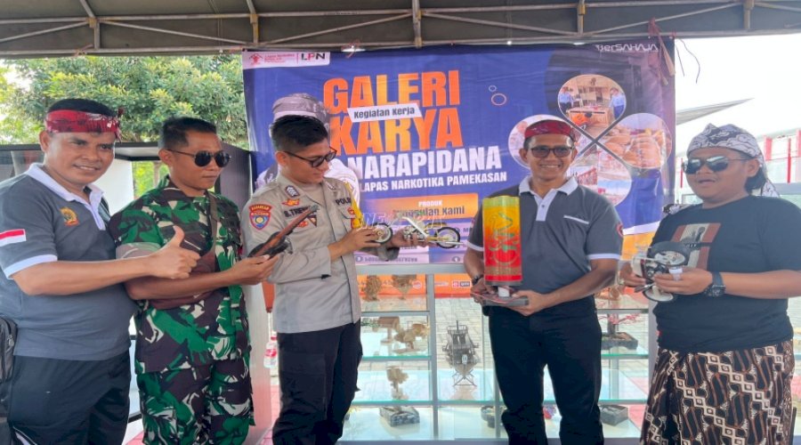 Lapas Narkotika Pamekasan Pamerkan Karya Warga Binaan Lewat Galeri Karya Narapidana