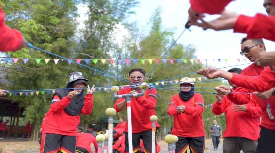 Outbound Lapas Narkotika Karang Intan Perkuat Kerja Sama dan Kekompakan Petugas