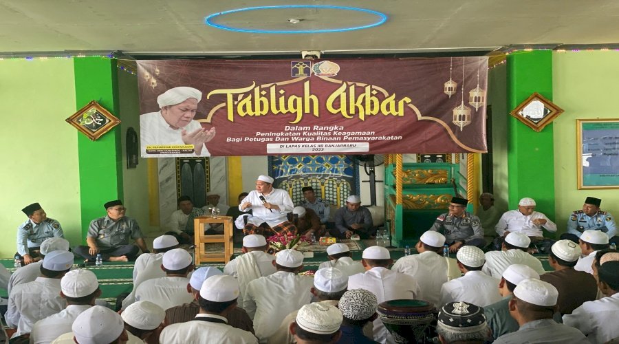 Ribuan Warga Binaan Lapas Banjarbaru Dengarkan Ceramah Guru Udin Samarinda