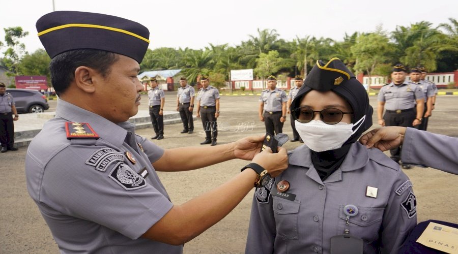 Lapas Narkotika Karang Intan Sematkan Kenaikan Pangkat Petugas dan Lepas Struktural Alih Tugas