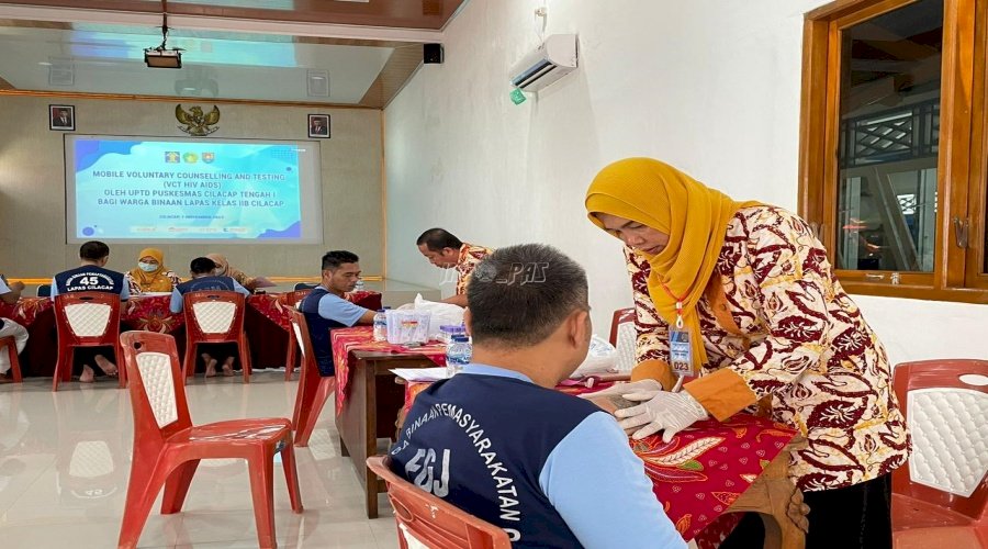 Lapas Cilacap Laksanakan VCT dan Screening TBC bagi Warga Binaan 