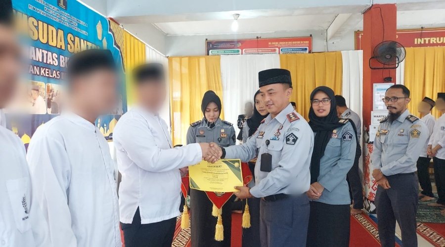 Berantas Buta Huruf Al-Qur'an, Rutan Kota Agung Wisuda 56 Santri