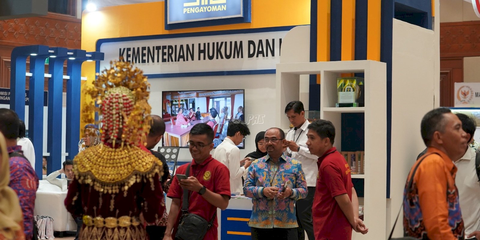 Ditjenpas Meriahkan Pameran Kampung Hukum 2024, Tampilkan Produk Warga Binaan