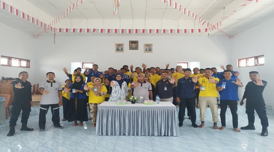 Jalani Tes Urine, Petugas dan Warga Binaan Lapas Namlea Zero Narkoba