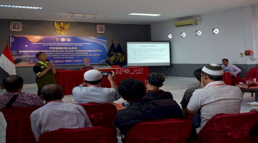 Klien Bapas Semarang Antusias Pelajari Terapi Bekam