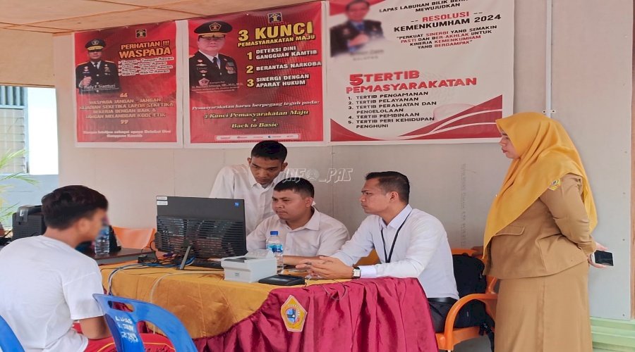 Bersama Disdukcapil Labusel, Warga Binaan Lapas Labuhan Bilik Rekam KTP-el