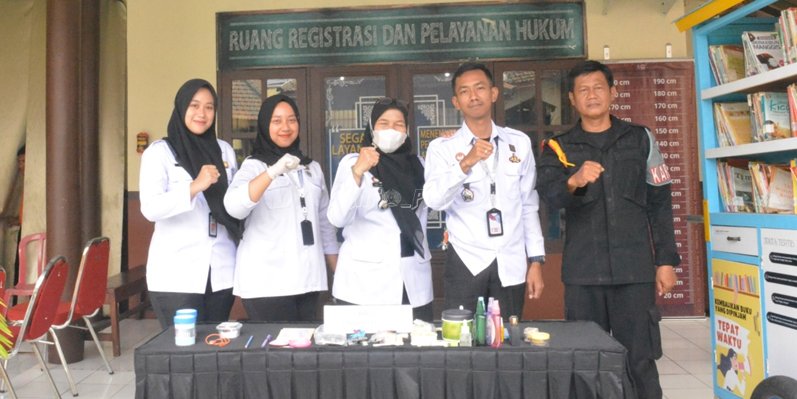 Petugas dan Tim Klinik Rutan Bangil Sidak Blok Hunian Perempuan