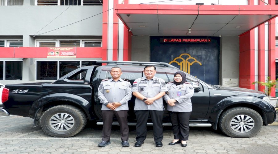 Perkuat Sinergi, Lapas Perempuan Palembang Terima Transfer Mobil dari Kanim Palembang
