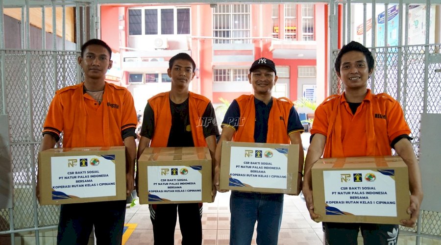 Rutan Cipinang Bagikan Sembako bagi Warga Binaan dan Keluarga
