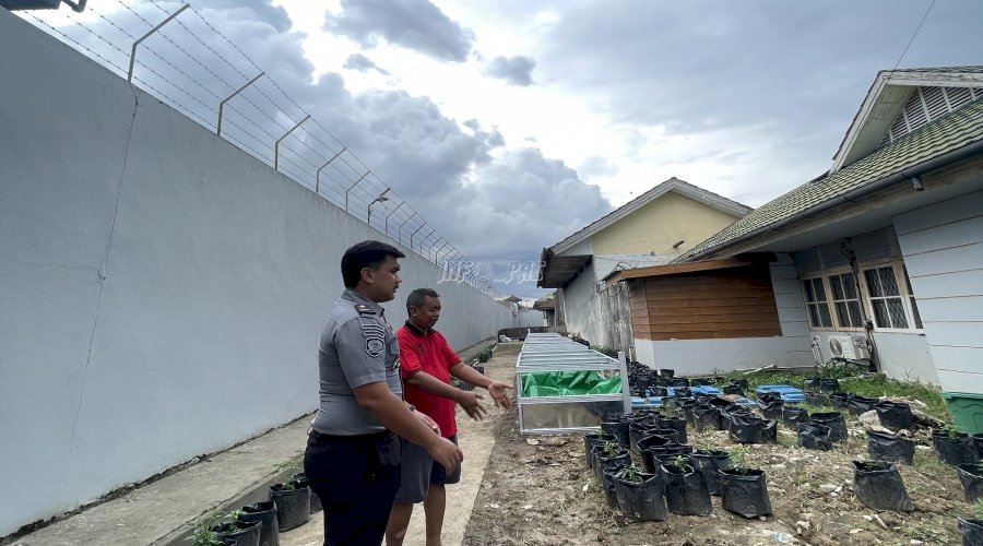 Rutan Pontianak Sulap Lahan Tidur Jadi Sumber Pangan