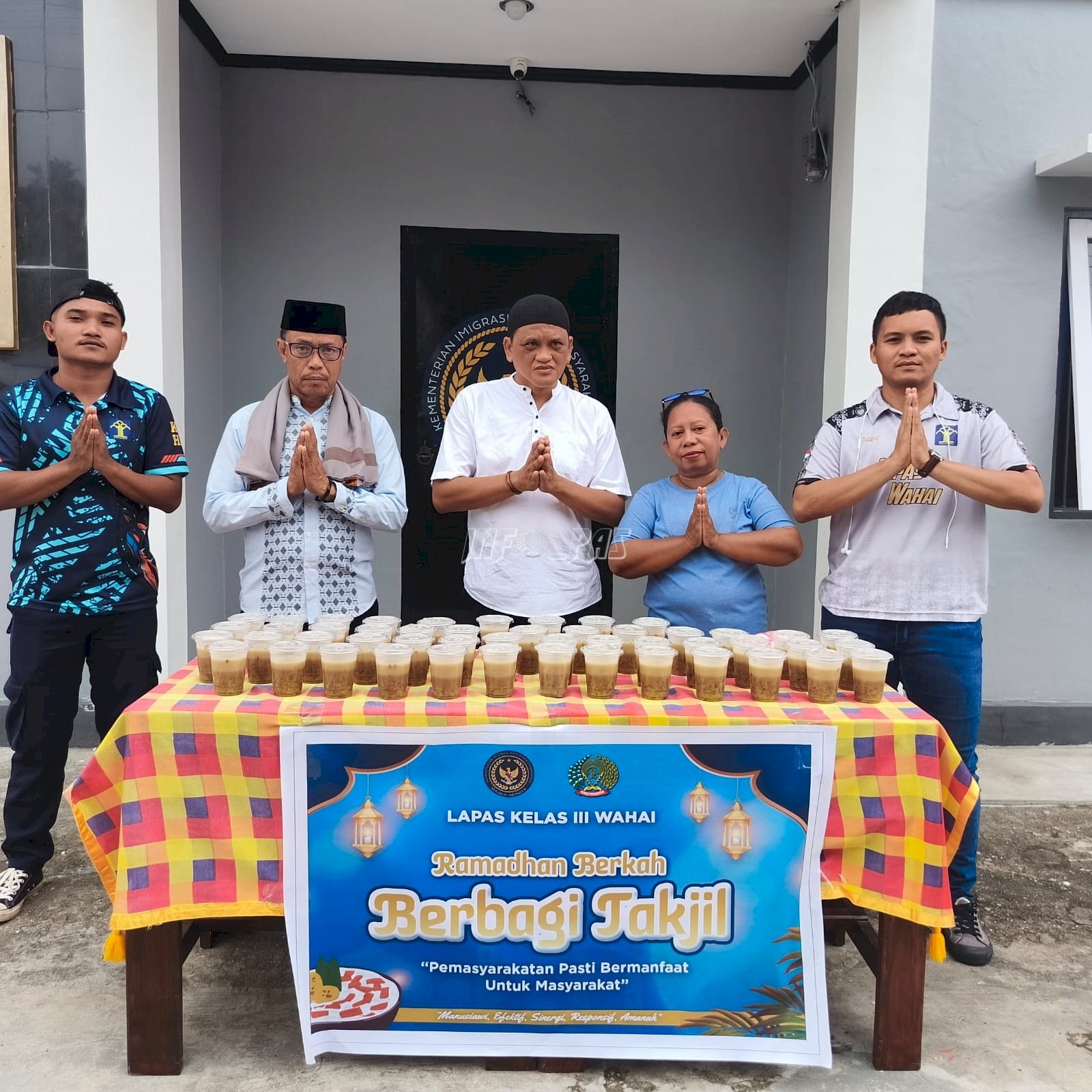 Rangkaian Hari Bakti Pemasyarakatan Ke-61, UPT Pemasyarakatan Berbagi Takjil