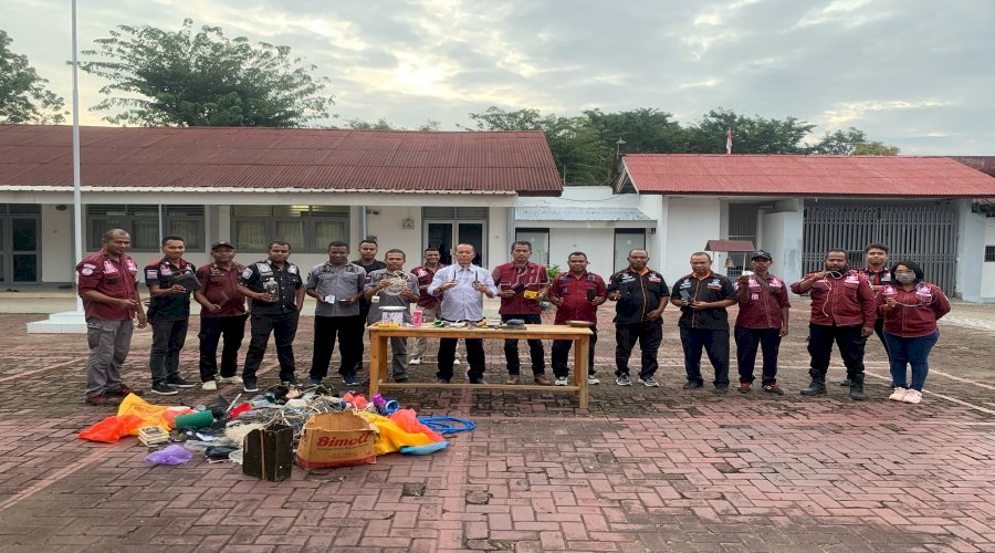 Pastikan Zero Halinar, Lapas Atambua Geledah Kamar Hunian dan Tes Urine
