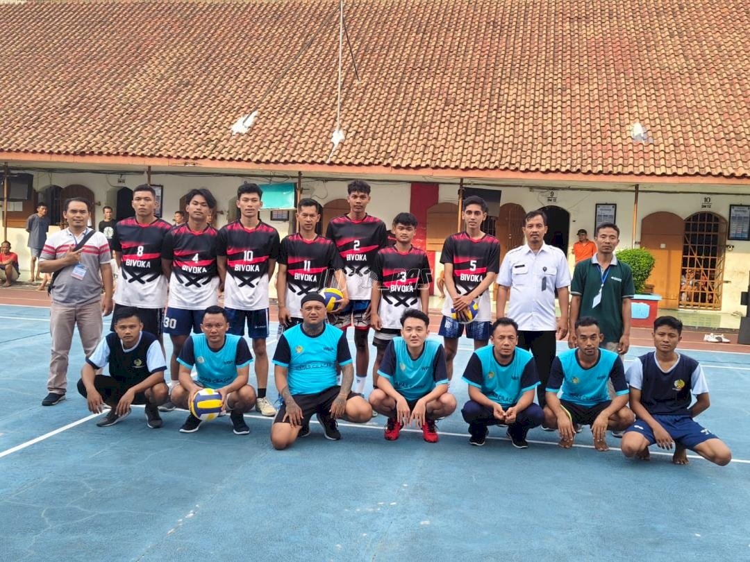 Pertandingan Voli Masyarakat vs Warga Binaan Lapas Cilacap, Persiapkan Reintegrasi Sosial