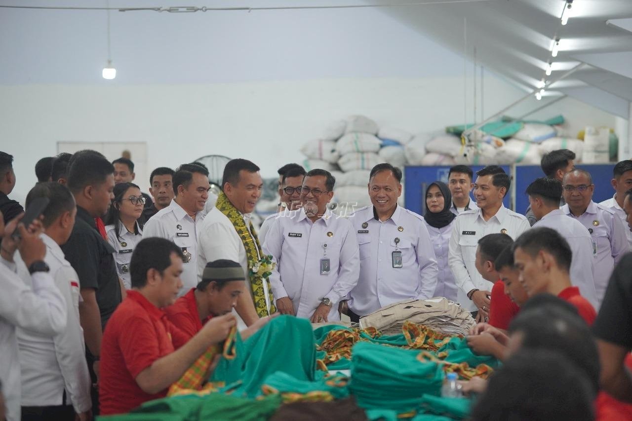 Wamen Imipas Apresiasi Unit Garmen Lapas Makassar: Warga Binaan Makin Produktif
