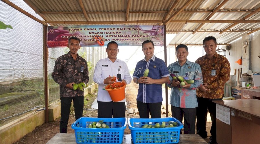 Kakanwil Ditjenpas Jateng Apresiasi Panen Raya dan Baksos di Lapas Purwokerto