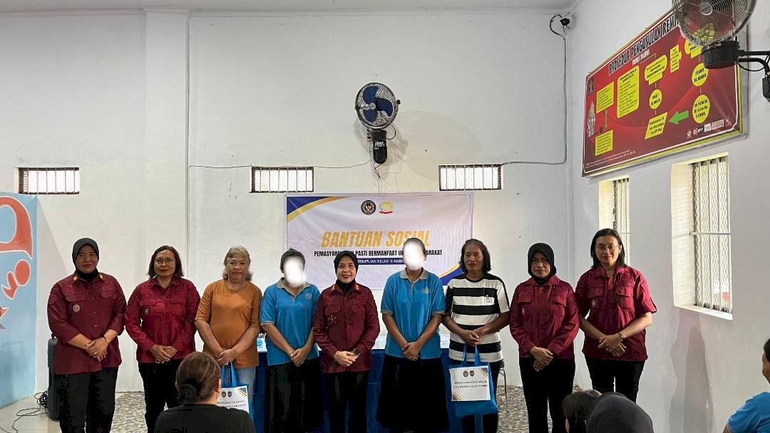 Lapas Perempuan Ambon Salurkan Bantuan Sosial untuk Keluarga Warga Binaan