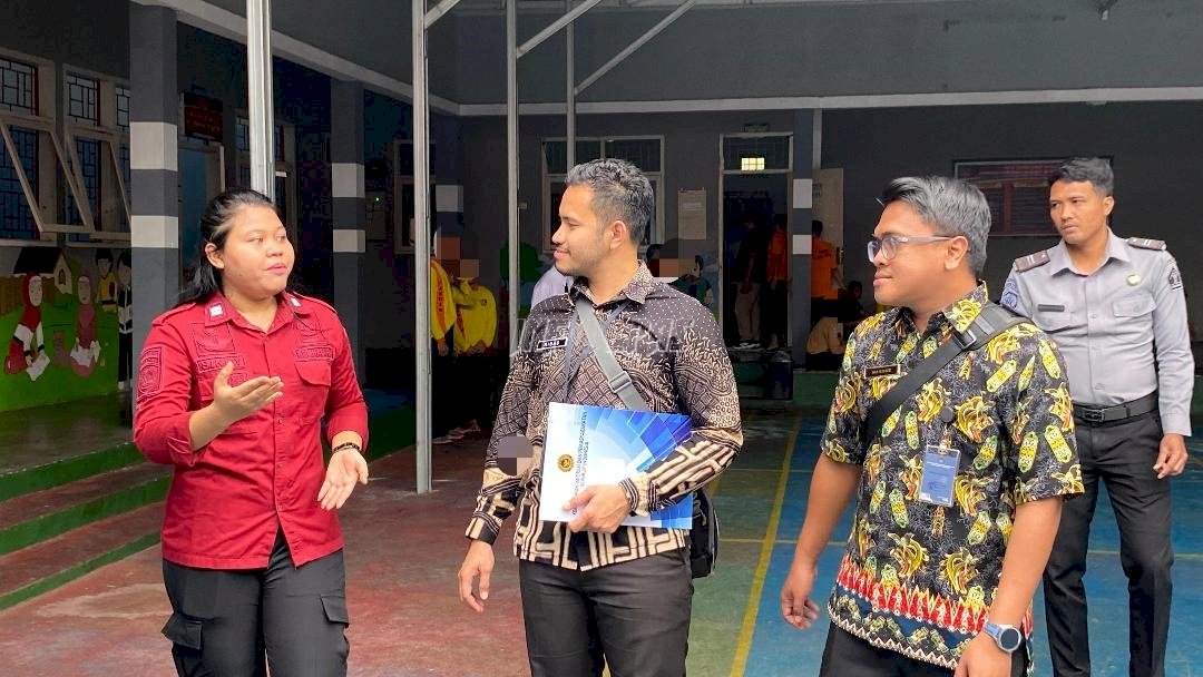Monitoring Layanan Publik, Pustraka Evaluasi SPAK–SPKP di Palu