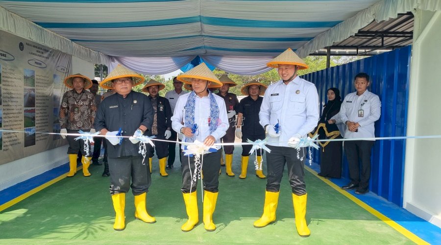 SAE Arumanis Lapas Indramayu Diresmikan, Langsung Panen Perdana Padi dan Lele
