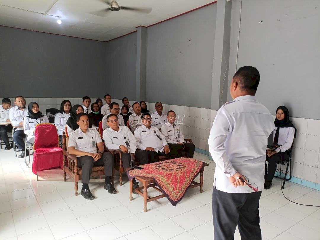 Bangun Semangat Kerja, Kakanwil Ditjenpas Jateng Sambangi Lapas Tegal 