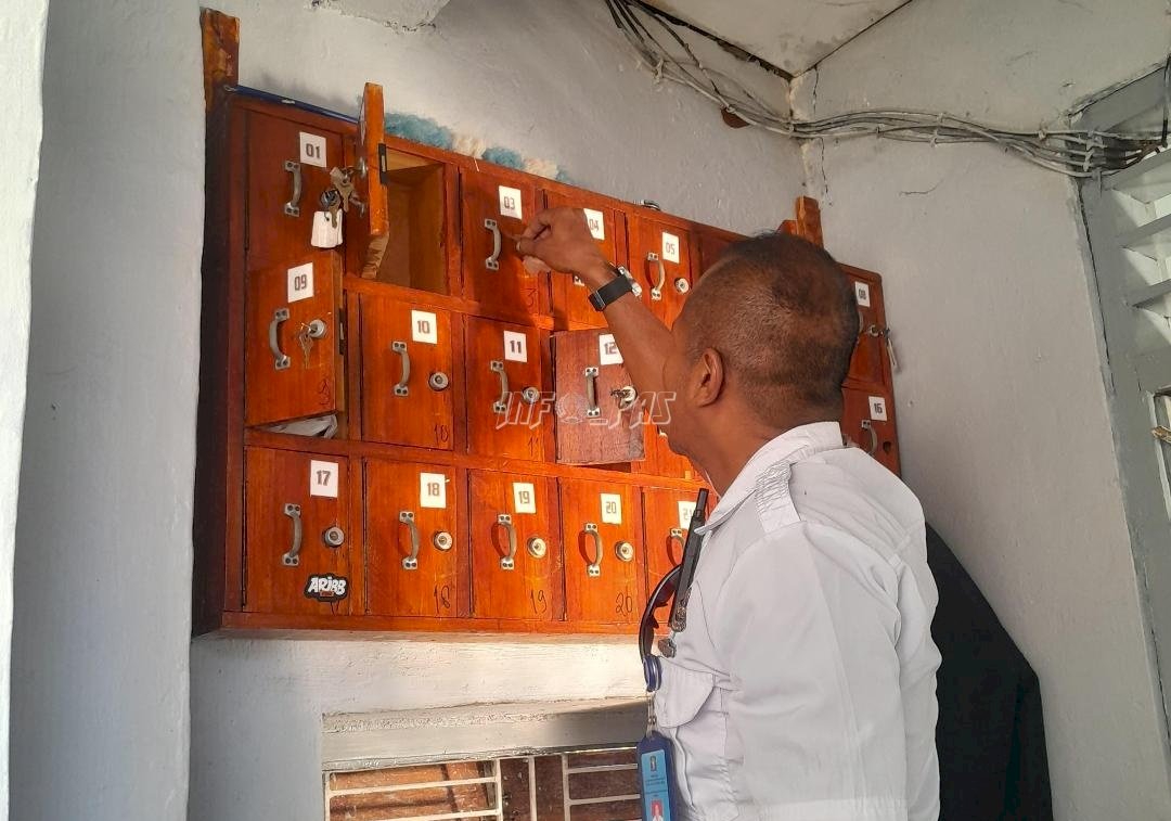 Sterilisasi Handphone di Lapas Atambua, Komitmen Zero Halinar