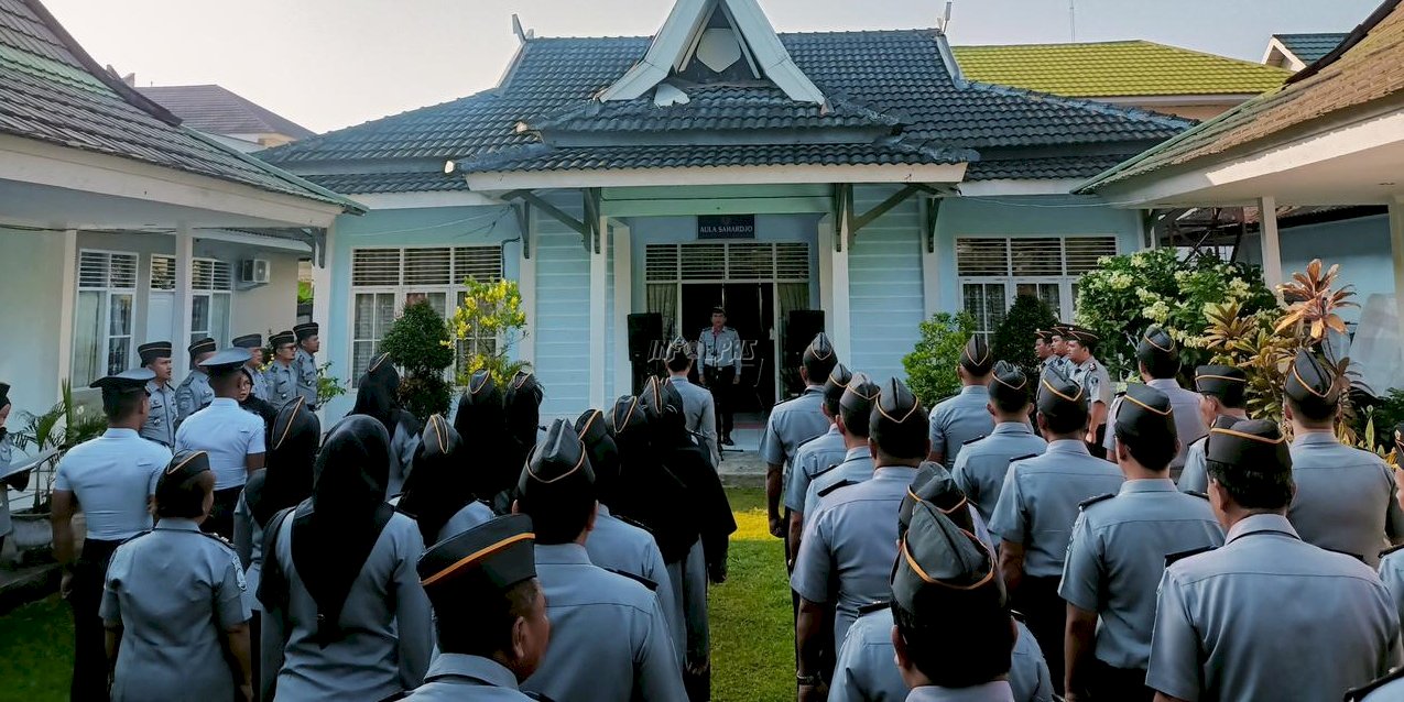 Tingkatkan Disiplin, Kabapas Jambi Tegaskan Pengawasan Wajib Lapor Klien Pemasyarakatan