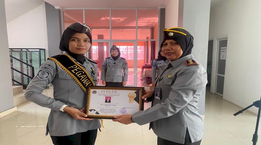 Lapas Perempuan Jambi Berikan Penghargaan Petugas Teladan, Dorong Budaya Kerja Positif