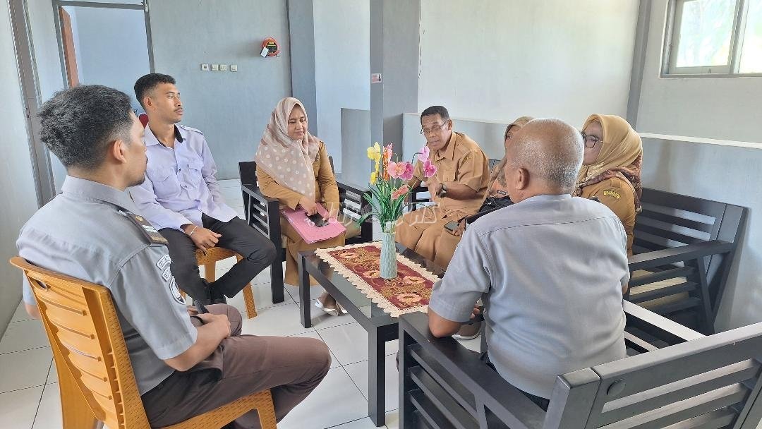 Tingkatkan Layanan Kesehatan, Klinik Lapas Namlea Terima Kunjungan Pengawasan Dinkes