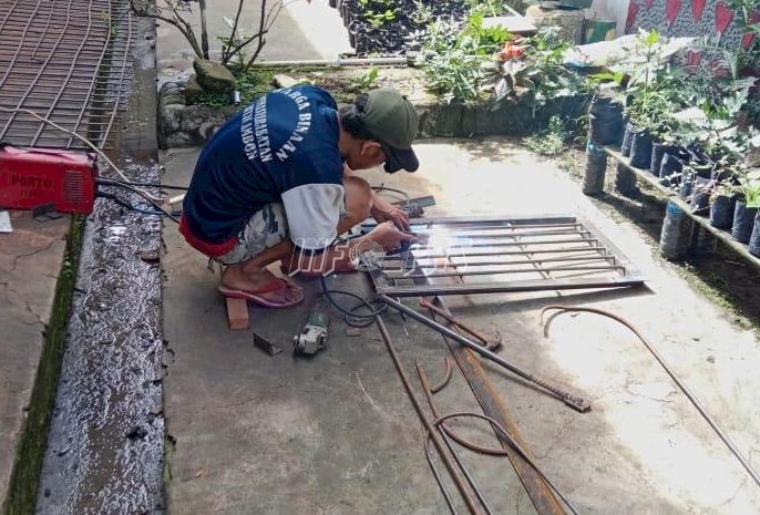 Warga Binaan Rutan Ambon Sulap Limbah Jadi Produk Bernilai Guna